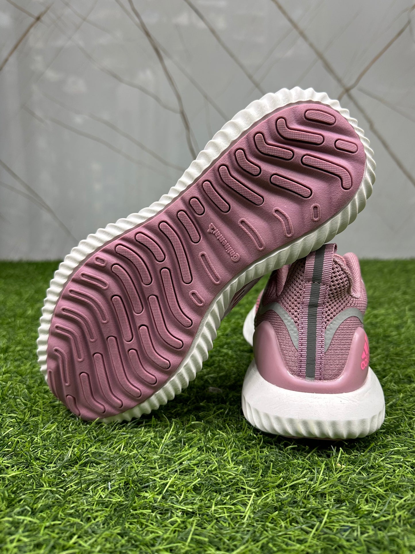 Ad. Alpha bounce