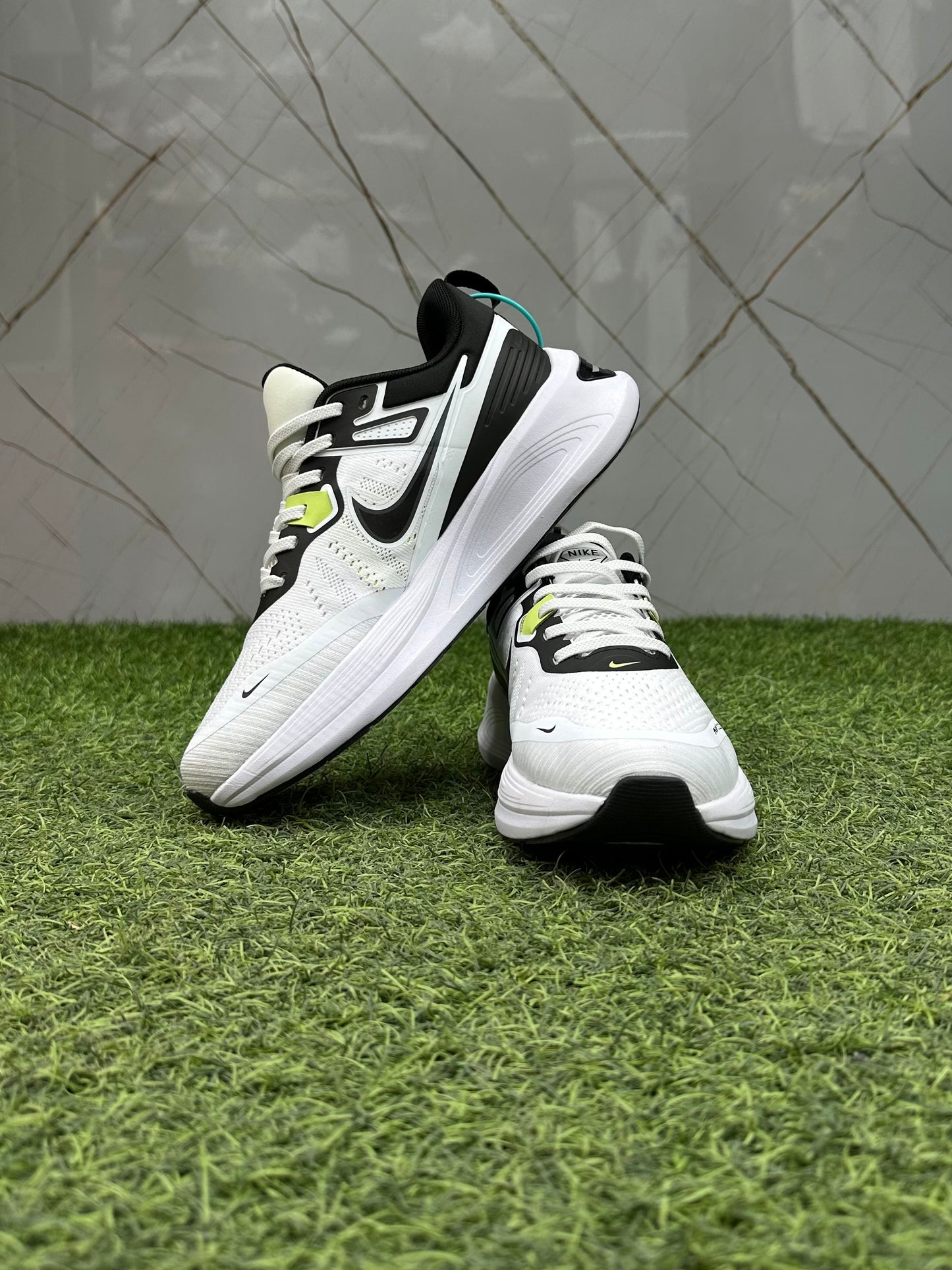 N. Airzoom I-free run