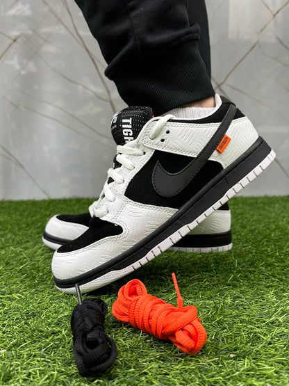 Sb. Dunk