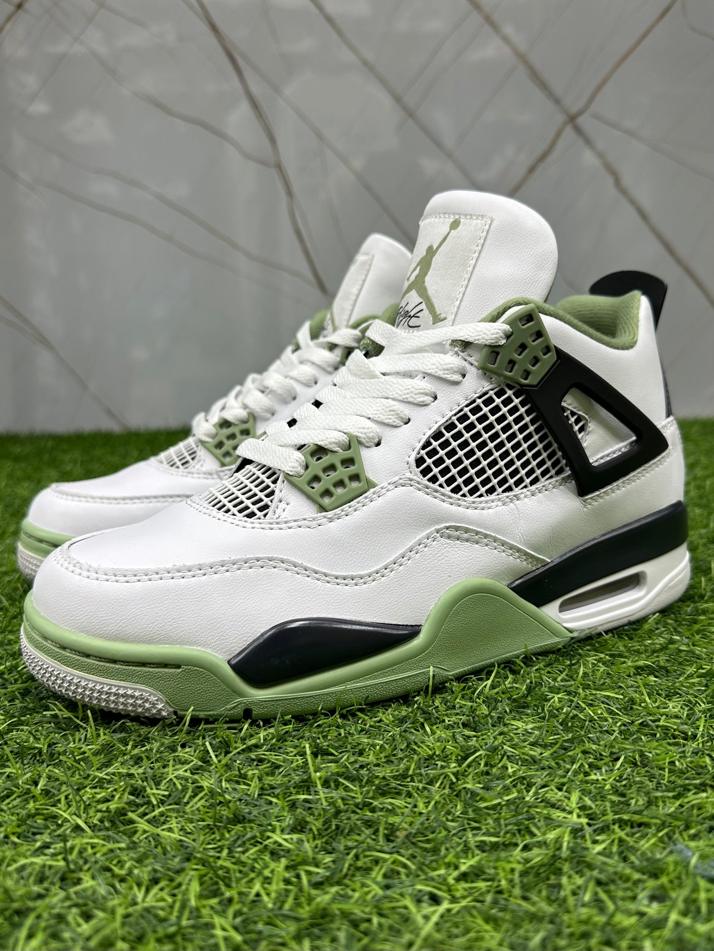 J4 retro