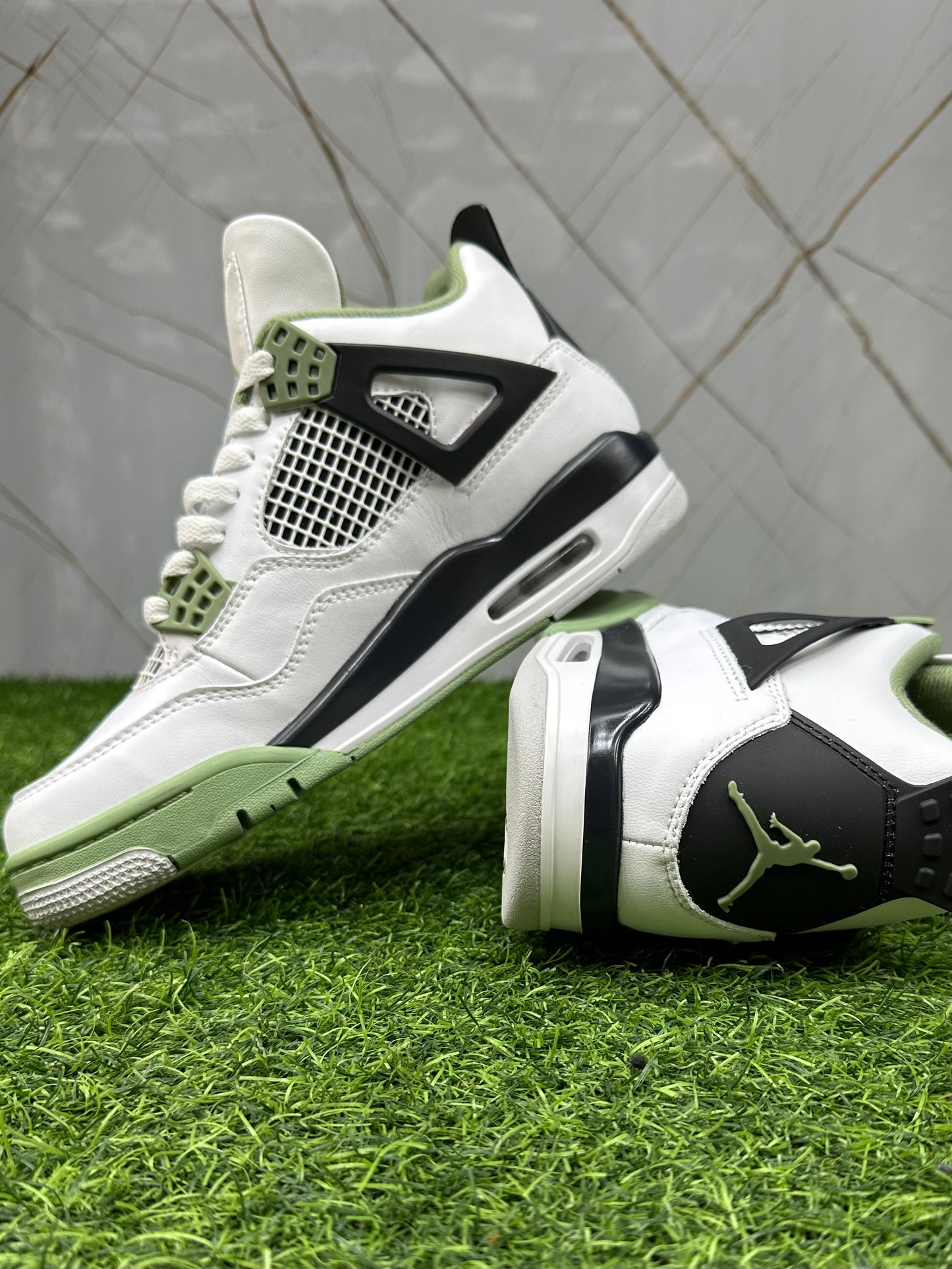 J4 retro