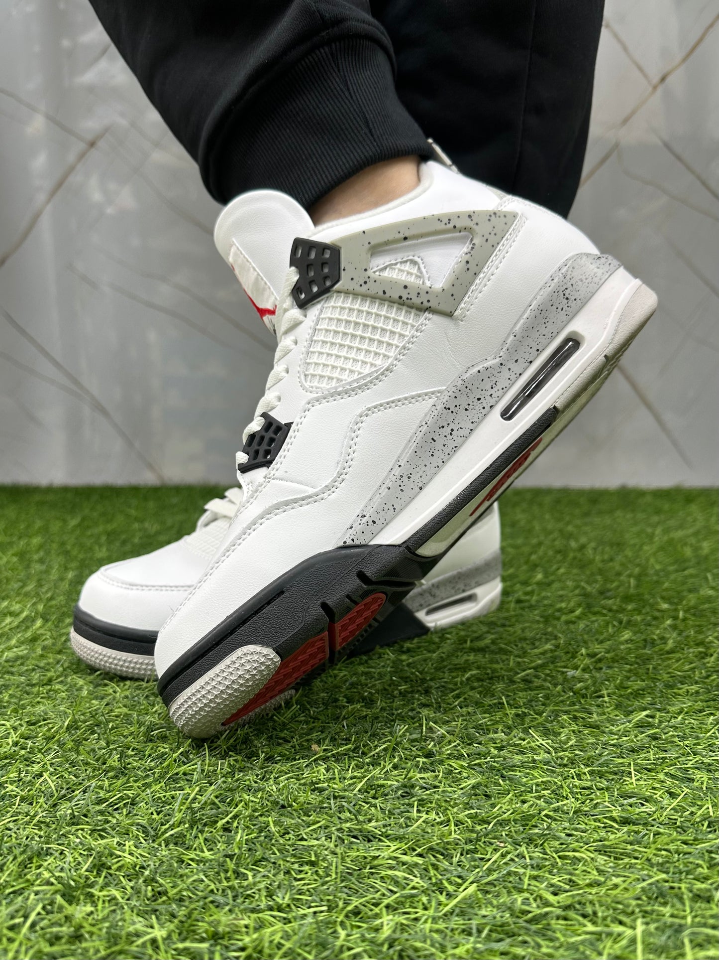 J4 White Cement