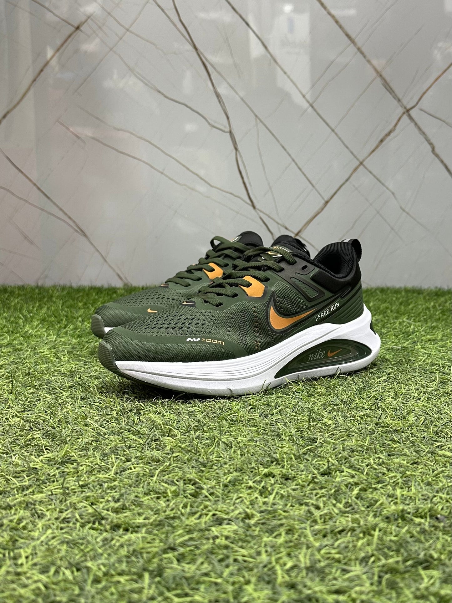 N. Airzoom I-free run