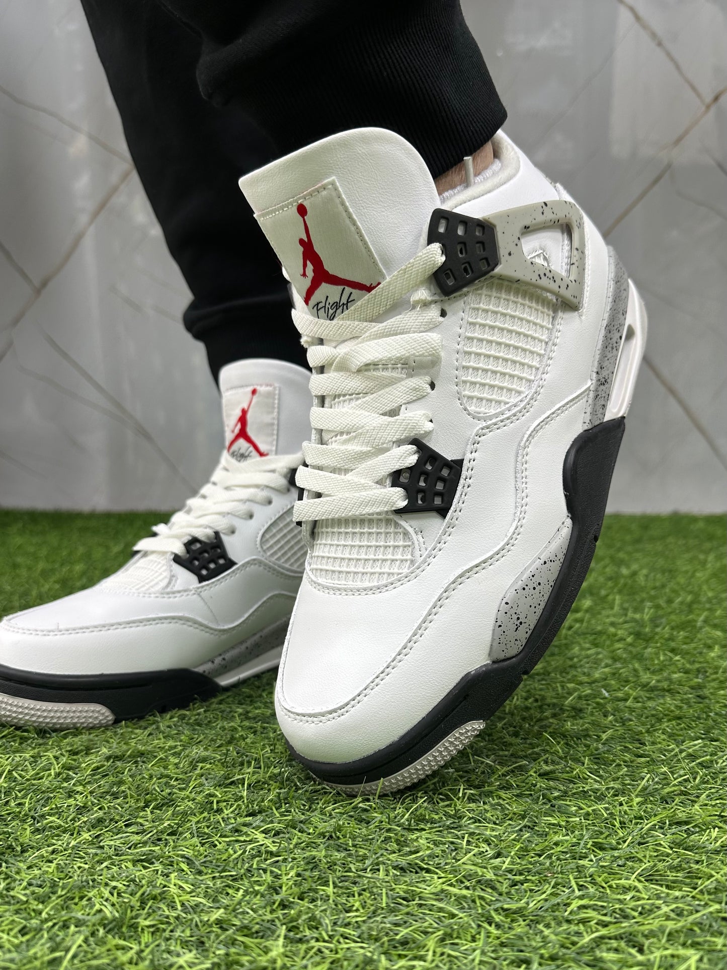 J4 White Cement