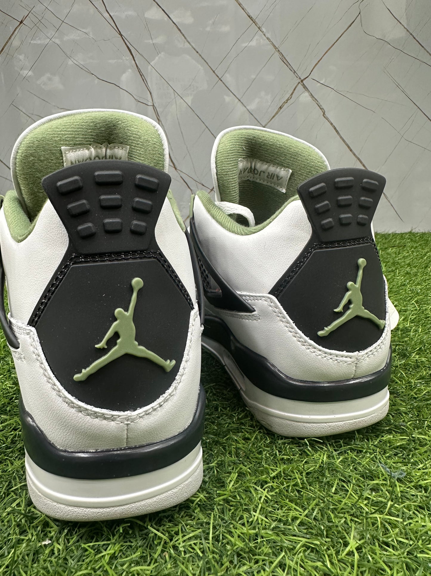 J4 retro
