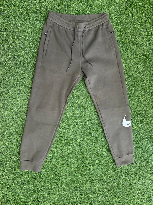N. Sweatpant 712