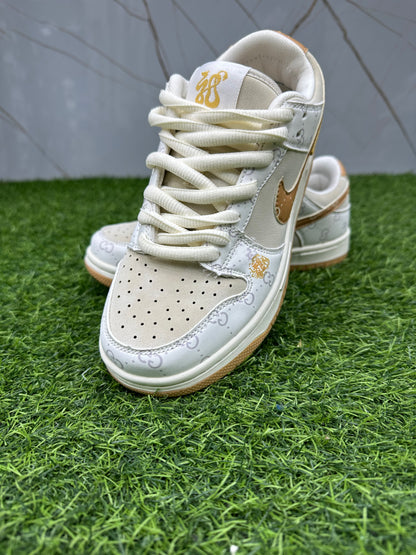 Sb Dunk GU.