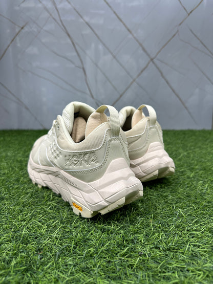 Hoka an. Breeze low